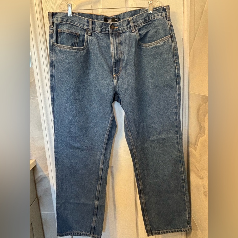 Men's Relaxed Fit Blue Jeans